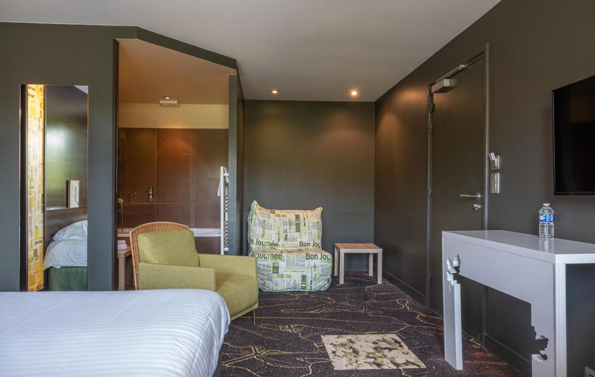 Logis Auberge De La Foret Le Gâvre Δωμάτιο φωτογραφία